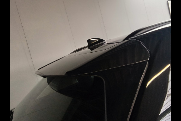 Toyota Yaris Cross 1.5 Hybrid 115 Active Rijklaar + Fabrieksgarantie tot 06-2029 Henk Jongen Auto's in Helmond,  al 50 jaar service zoals 't hoort!