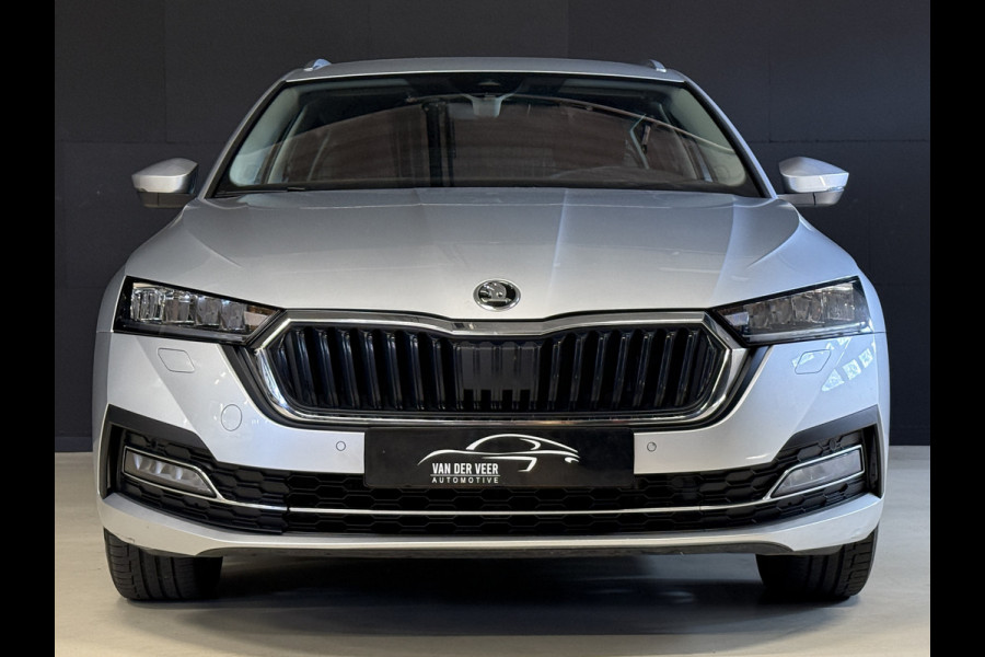 Škoda Octavia Combi 1.0 e-TSI Business Edition Plus | Camera | Dodehoeksensoren | Apple carplay