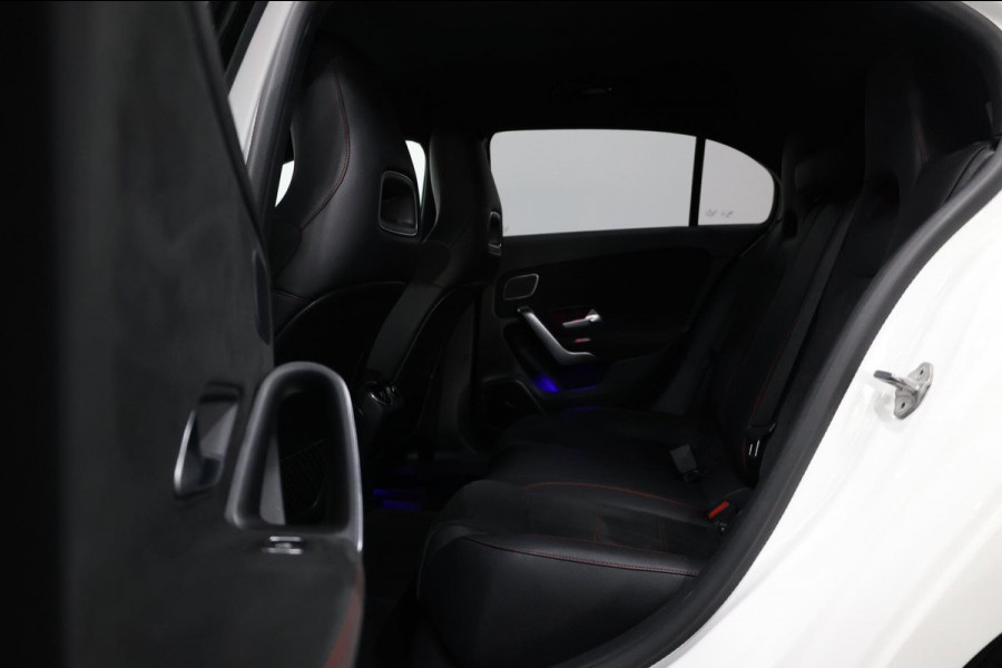 Mercedes-Benz A-Klasse 250 / 35 AMG LED/VIRTUAL/SFEER/HALF LEDER+S.VERWARMING/LMV/CAM/LINE/ACC/ECC/12 MDN GARANTIE!