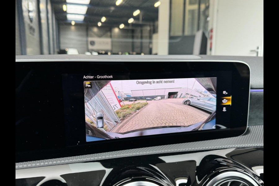 Mercedes-Benz A-Klasse 250 / 35 AMG LED/VIRTUAL/SFEER/HALF LEDER+S.VERWARMING/LMV/CAM/LINE/ACC/ECC/12 MDN GARANTIE!