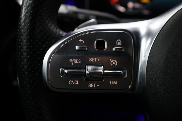 Mercedes-Benz A-Klasse 250 / 35 AMG LED/VIRTUAL/SFEER/HALF LEDER+S.VERWARMING/LMV/CAM/LINE/ACC/ECC/12 MDN GARANTIE!
