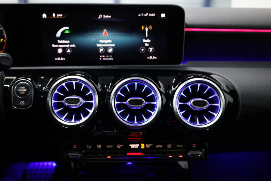 Mercedes-Benz A-Klasse 250 / 35 AMG LED/VIRTUAL/SFEER/HALF LEDER+S.VERWARMING/LMV/CAM/LINE/ACC/ECC/12 MDN GARANTIE!
