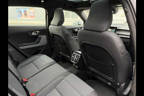 Polestar 2 Long Range Dual 78kWh | Trekhaak | Panorama | Navi | Camera | Pilot Plus |