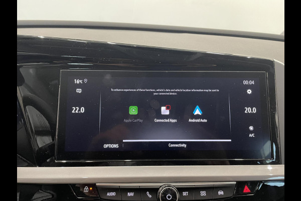 Opel Grandland 1.2 Turbo GS Auto. Navigatie Apple Carplay/Android Auto Camera Parkeersensoren achter Cruise Control Dodehoek assistent Stoel- en stuurverwarming Lichtmetalen velgen Virtual Cockpit Climate Control