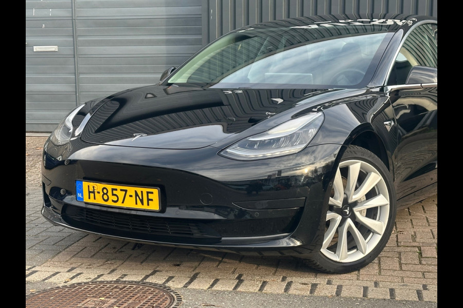 Tesla Model 3 Standard RWD Plus 60 kWh