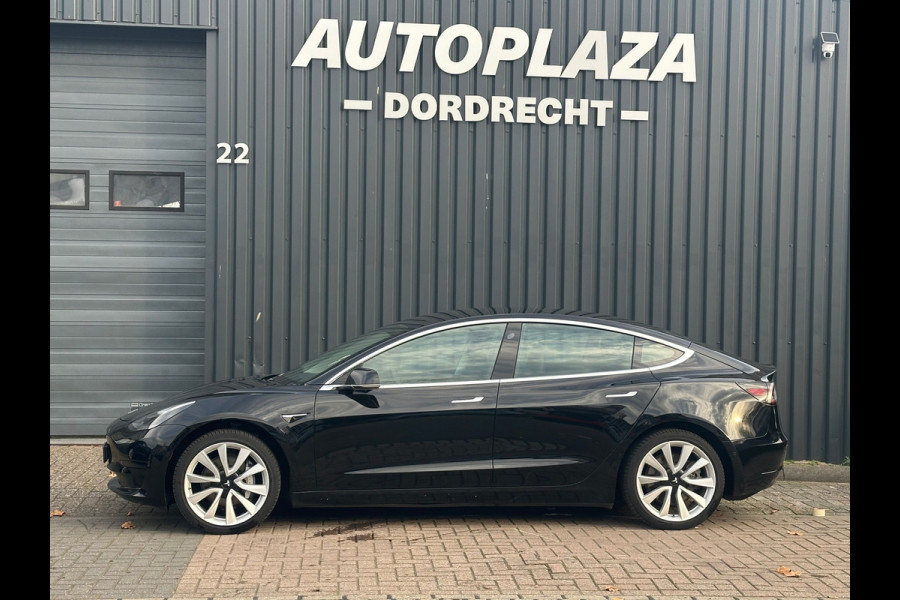 Tesla Model 3 Standard RWD Plus 60 kWh