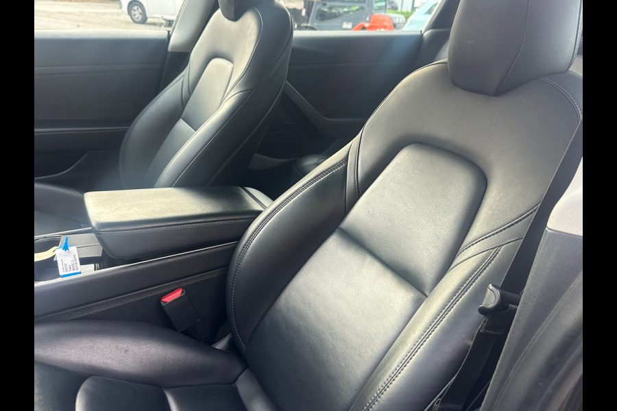 Tesla Model 3 Standard RWD Plus 60 kWh