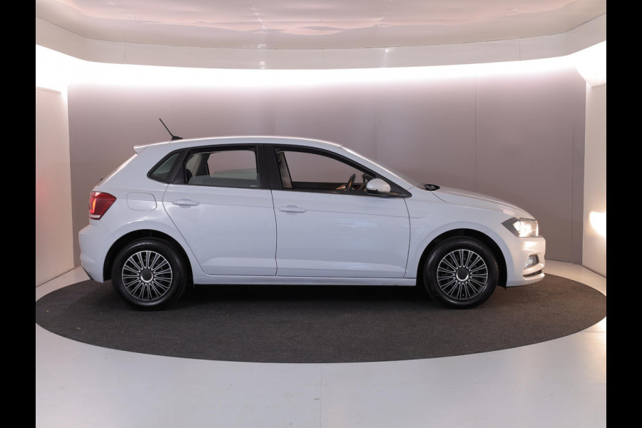 Volkswagen Polo 1.0 TSI Comfortline 95pk 5bak| Navigatie| alarm3| Airco
