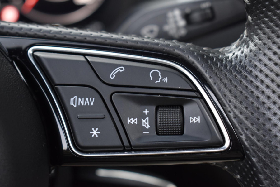 Audi A3 Sportback 2.0 TFSI quattro S Line Pano Virtual Lane ACC B&O Trekhaak