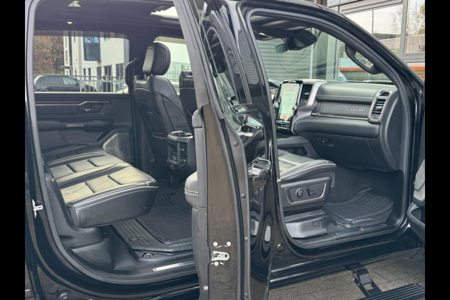 Dodge Ram 1500 Limited Night 5.7 V8 401PK 360cam 4X4 PANO Luchtvering