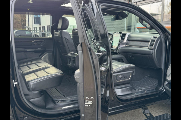 Dodge Ram 1500 Limited Night 5.7 V8 401PK 360cam 4X4 PANO Luchtvering