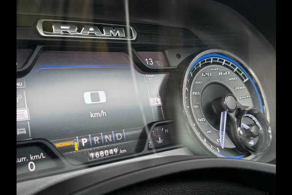 Dodge Ram 1500 Limited Night 5.7 V8 401PK 360cam 4X4 PANO Luchtvering