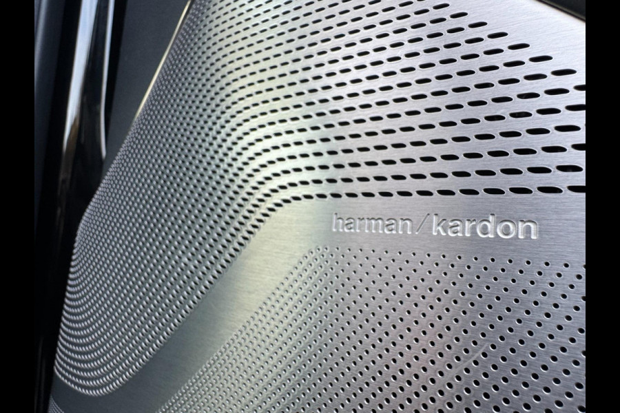 Dodge Ram 1500 Limited Night 5.7 V8 401PK 360cam 4X4 PANO Luchtvering