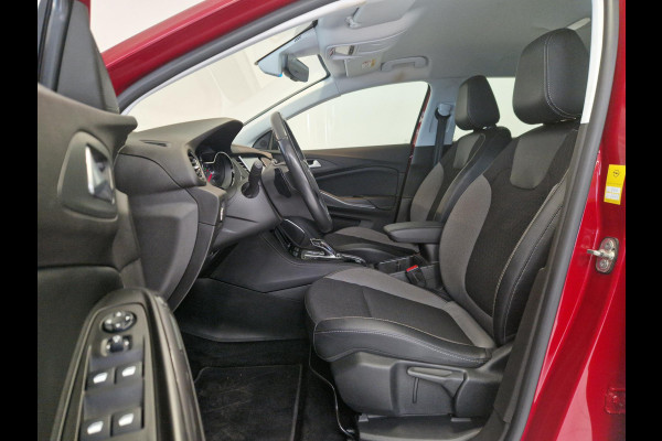 Opel Grandland 1.6 Turbo Plug-In Hybrid Business Elegance SOH 90,5% | Navigatie | Parkeersensoren voor en achter | Apple Carplay/Android Auto