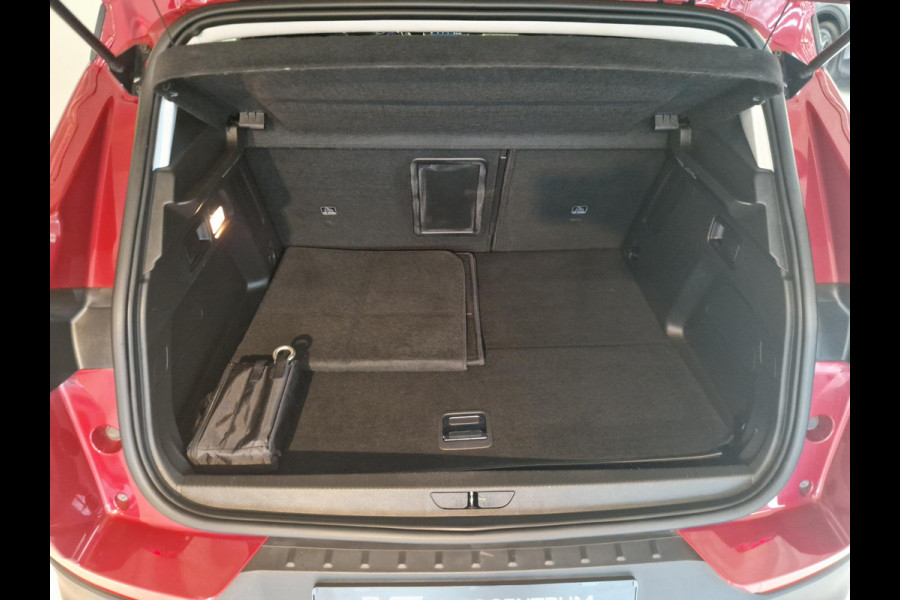 Opel Grandland 1.6 Turbo Plug-In Hybrid Business Elegance SOH 90,5% | Navigatie | Parkeersensoren voor en achter | Apple Carplay/Android Auto