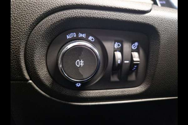 Opel Grandland 1.6 Turbo Plug-In Hybrid Business Elegance SOH 90,5% | Navigatie | Parkeersensoren voor en achter | Apple Carplay/Android Auto