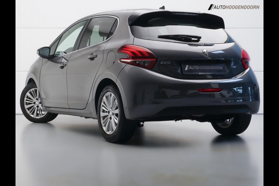 Peugeot 208 1.2 PureTech Allure Luxe (APPLE CARPLAY,PANORAMADAK,STOELVERWARMING,ACHTERUITRIJCAMERA,PARKEERSENSOREN,TOPCONDITIE)