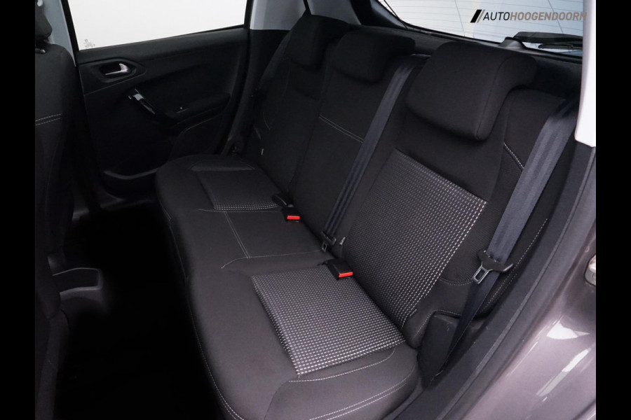 Peugeot 208 1.2 PureTech Allure Luxe (APPLE CARPLAY,PANORAMADAK,STOELVERWARMING,ACHTERUITRIJCAMERA,PARKEERSENSOREN,TOPCONDITIE)