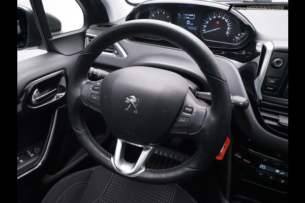 Peugeot 208 1.2 PureTech Allure Luxe (APPLE CARPLAY,PANORAMADAK,STOELVERWARMING,ACHTERUITRIJCAMERA,PARKEERSENSOREN,TOPCONDITIE)