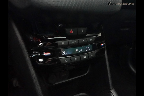 Peugeot 208 1.2 PureTech Allure Luxe (APPLE CARPLAY,PANORAMADAK,STOELVERWARMING,ACHTERUITRIJCAMERA,PARKEERSENSOREN,TOPCONDITIE)