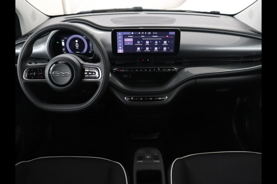 Fiat 500 Icon 42 kWh | Carplay | Cruise control | Climate control | Bluetooth | 16'' lichtmetalen velgen
