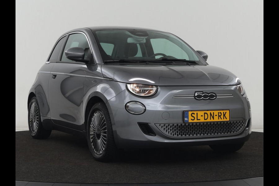 Fiat 500 Icon 42 kWh | Carplay | Cruise control | Climate control | Bluetooth | 16'' lichtmetalen velgen