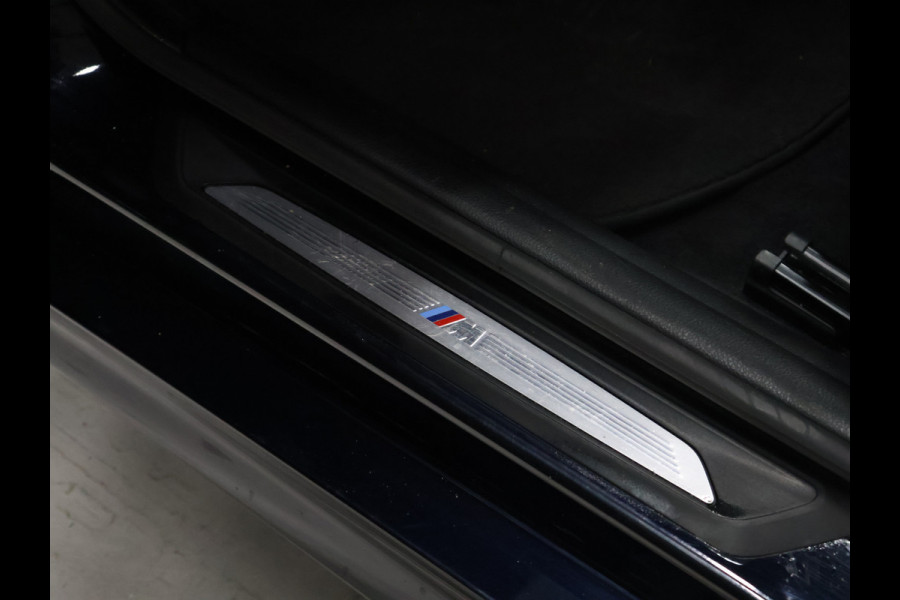 BMW 4 Serie Gran Coupé 418i M Sport [M-PAKKET, SCHUIFKANTELDAK, ELEKTRISCHES STOELEN, CAMERA, PDC 360, STOELVERWARMING, HUD, BLUETOOTH TELEFOON, NIEUWSTAAT]