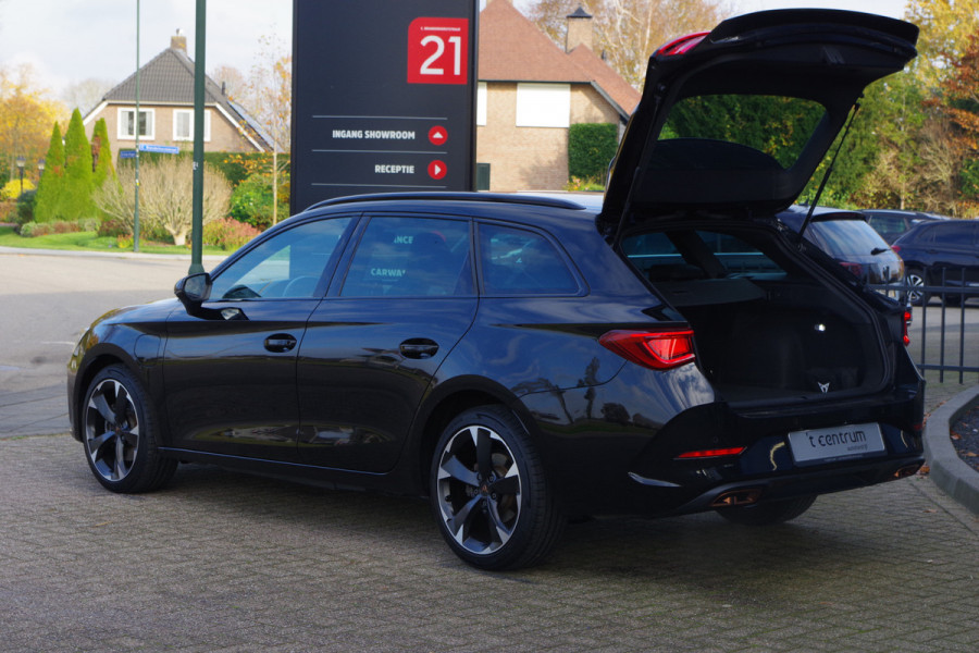 CUPRA Leon Sportstourer 1.4 e-Hybrid 204 PK Adrenaline PHEV, Trekhaak, Winterpakket, Adap. Cruise Control, Carplay
