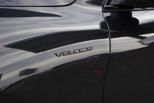 Alfa Romeo Stelvio 2.0 T 280 PK AWD Q4 Veloce, Adap. Onderstel, Panoramadak, Trekhaak, H/K Sound, Lederen Sportstoelen