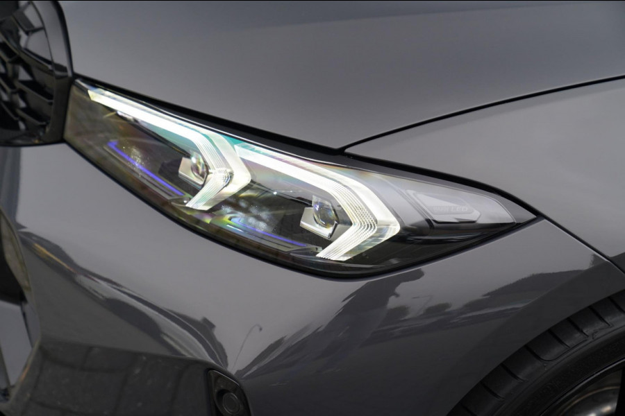 BMW 3-serie 330e High Executive | M-pakket | Facelift 2025 | Widescreen Groot Navi | Camera |