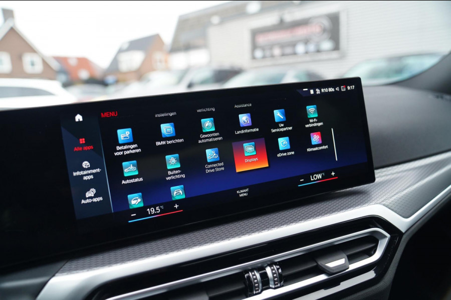 BMW 3-serie 330e High Executive | M-pakket | Facelift 2025 | Widescreen Groot Navi | Camera |