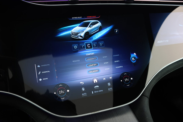 Mercedes-Benz EQE SUV AMG 53 4MATIC+ 91 kWh | MBUX Hyperscreen | Airmatic | Achterasbesturing | Distronic+ | Memory | Stoelventilatie | Burmester | Digital Light | Trekhaak | HUD | Warmtepomp |