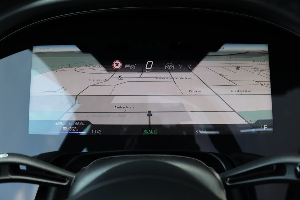 Mercedes-Benz EQE SUV 350+ Premium AMG Line 96 kWh | Hyperscreen | Airmatic | Distronic+ | Trekhaak | Burmester | 22kW | Digital Light | Augmented Reality | Leder | Keyless Go | Surround Camera |