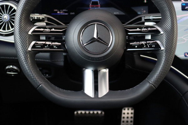 Mercedes-Benz EQE SUV 350+ Premium AMG Line 96 kWh | Hyperscreen | Airmatic | Distronic+ | Trekhaak | Burmester | 22kW | Digital Light | Augmented Reality | Leder | Keyless Go | Surround Camera |