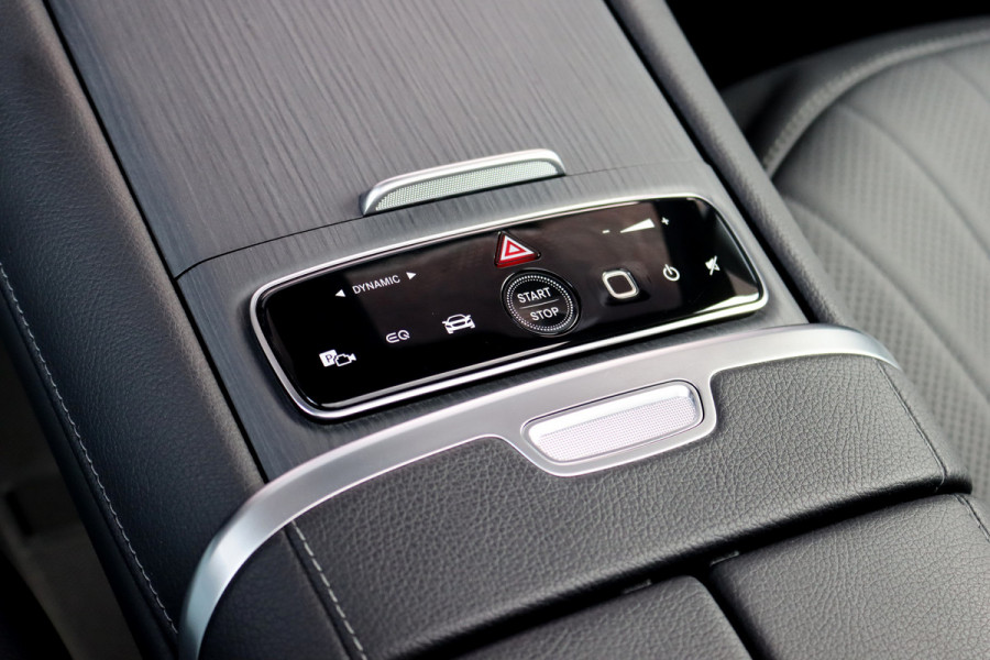 Mercedes-Benz EQE SUV 350+ Premium AMG Line 96 kWh | Hyperscreen | Airmatic | Distronic+ | Trekhaak | Burmester | 22kW | Digital Light | Augmented Reality | Leder | Keyless Go | Surround Camera |