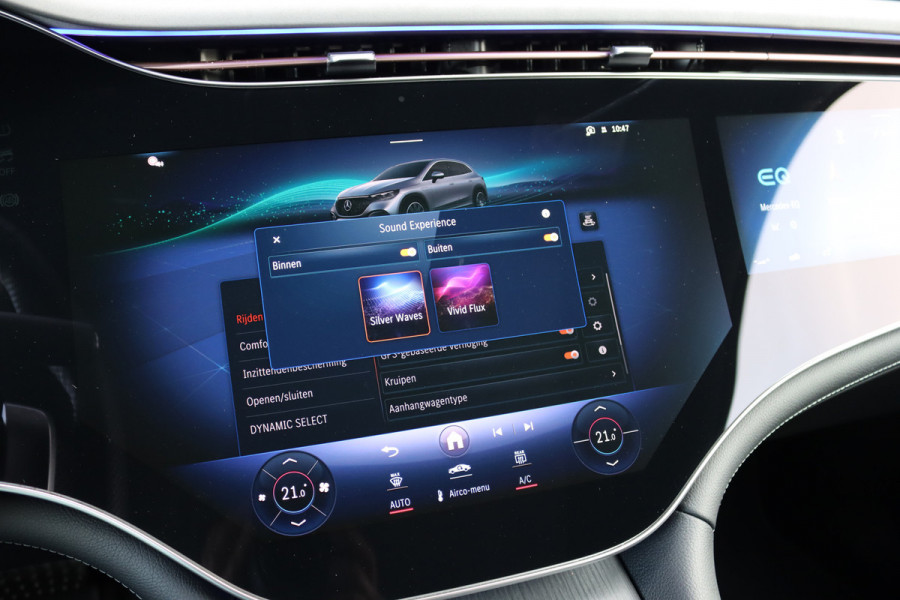 Mercedes-Benz EQE SUV 350+ Premium AMG Line 96 kWh | Hyperscreen | Airmatic | Distronic+ | Trekhaak | Burmester | 22kW | Digital Light | Augmented Reality | Leder | Keyless Go | Surround Camera |