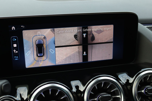 Mercedes-Benz GLA 250 e Premium+ AMG Line | Facelift | Distronic | Panoramadak | Burmester | Trekhaak | HUD | Memory | Verwarmd Stuurwiel | Surround Camera |