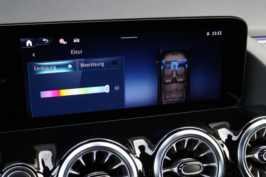 Mercedes-Benz GLA 250 e Premium+ AMG Line | Facelift | Distronic | Panoramadak | Burmester | Trekhaak | HUD | Memory | Verwarmd Stuurwiel | Surround Camera |