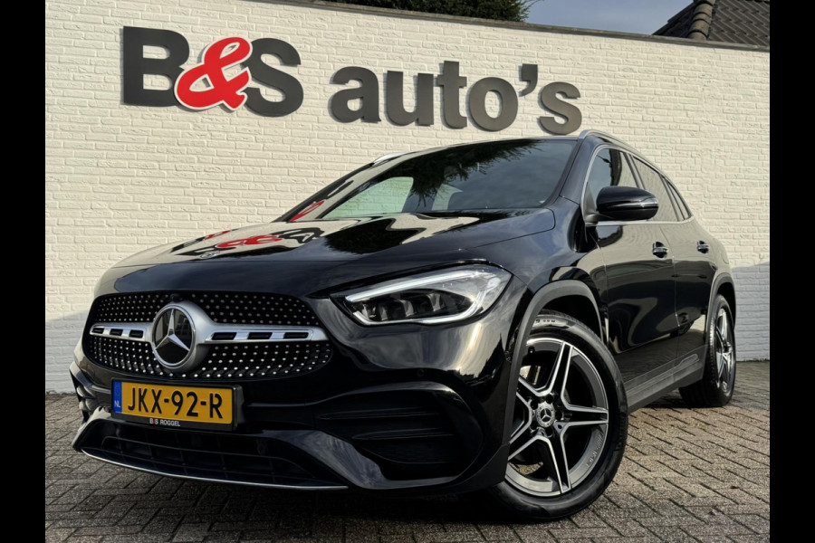 Mercedes-Benz GLA 200 AMG Sfeerverlichting Trekhaak Cruise Climate Navigatie Bluetooth Stoelverwarming