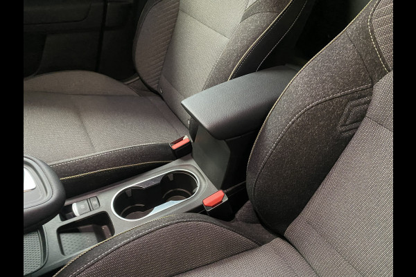 Renault Captur 1.3 mild hybrid 160 techno AUTOMAAT uit 2025 Rijklaar + Fabrieksgarantie Henk Jongen Auto's in Helmond,  al 50 jaar service zoals 't hoort!