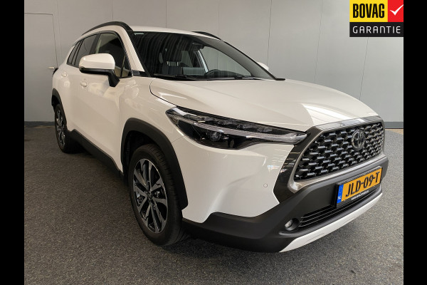 Toyota Corolla Cross Hybrid 140 Dynamic Automaat uit 2024 Rijklaar + Fabrieksgarantie Henk Jongen Auto's in Helmond,  al 50 jaar service zoals 't hoort!