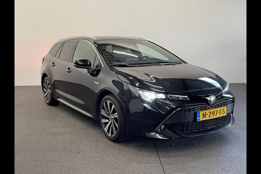 Toyota Corolla Touring Sports 1.8 Hybrid Dynamic Airco ECC Carplay Navi 17" LM Velgen Adaptive Cruise Control Stoelverwarming PDC VA+ Camera