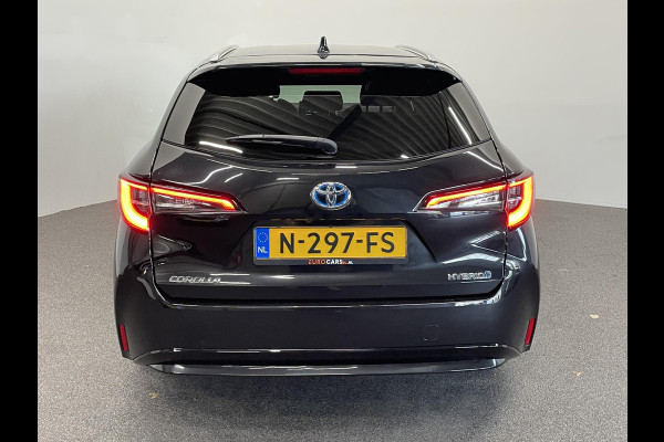 Toyota Corolla Touring Sports 1.8 Hybrid Dynamic Airco ECC Carplay Navi 17" LM Velgen Adaptive Cruise Control Stoelverwarming PDC VA+ Camera