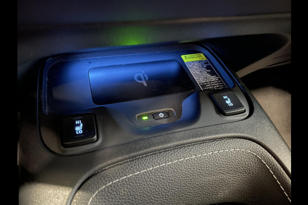 Toyota Corolla Touring Sports 1.8 Hybrid Dynamic Airco ECC Carplay Navi 17" LM Velgen Adaptive Cruise Control Stoelverwarming PDC VA+ Camera