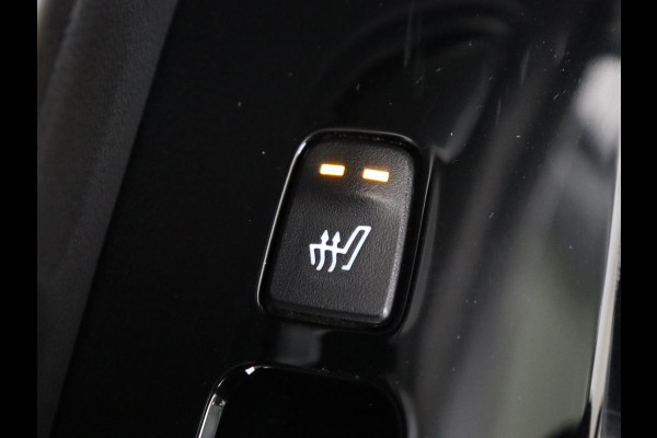 Hyundai Tucson 1.6 T-GDI HEV Premium Sky | Panoramadak | Trekhaak | Stoelventilatie | 360 Camera | Leder | Adaptive cruise | Achterbankverwarming | Carplay | Keyless | Navigatie | 19'' | File Assistent