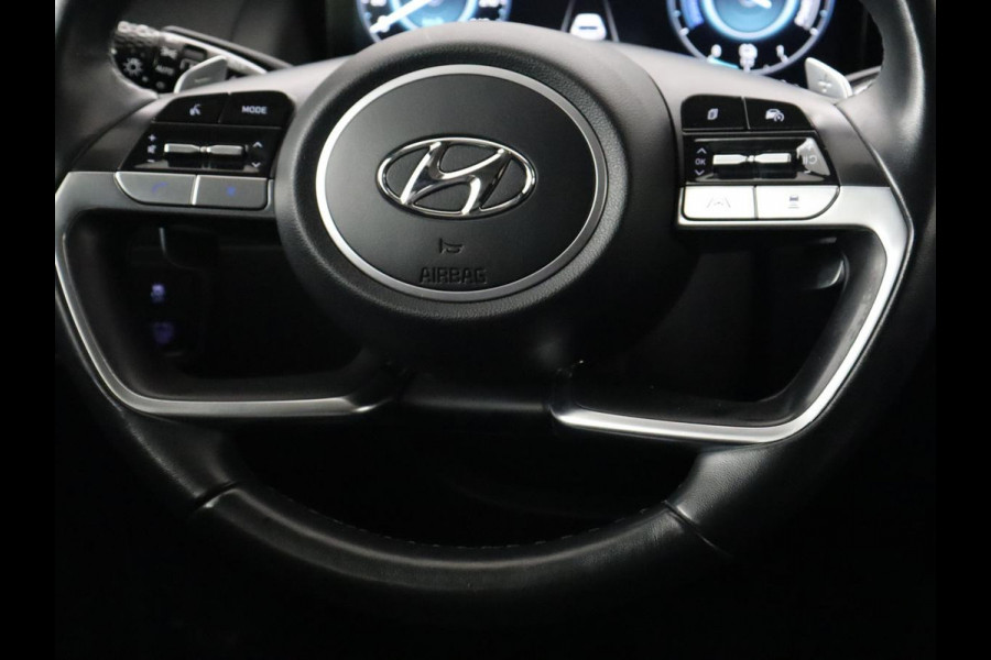 Hyundai Tucson 1.6 T-GDI HEV Premium Sky | Panoramadak | Trekhaak | Stoelventilatie | 360 Camera | Leder | Adaptive cruise | Achterbankverwarming | Carplay | Keyless | Navigatie | 19'' | File Assistent