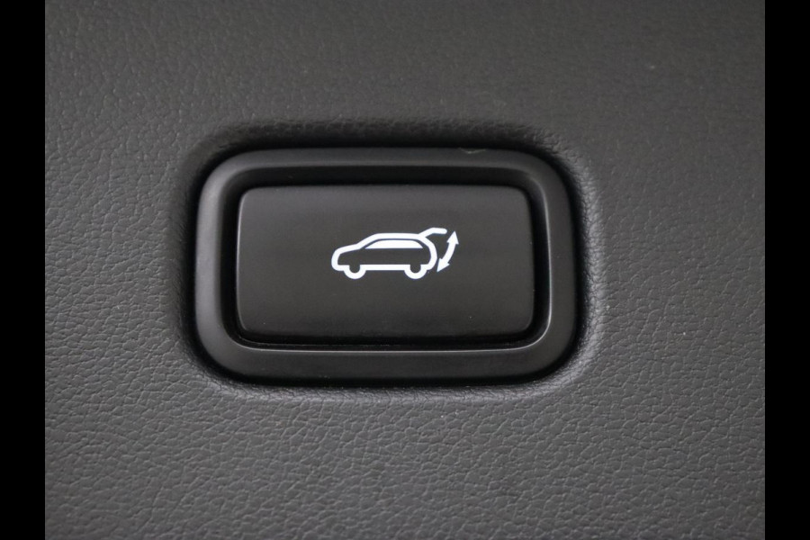 Hyundai Tucson 1.6 T-GDI HEV Premium Sky | Panoramadak | Trekhaak | Stoelventilatie | 360 Camera | Leder | Adaptive cruise | Achterbankverwarming | Carplay | Keyless | Navigatie | 19'' | File Assistent