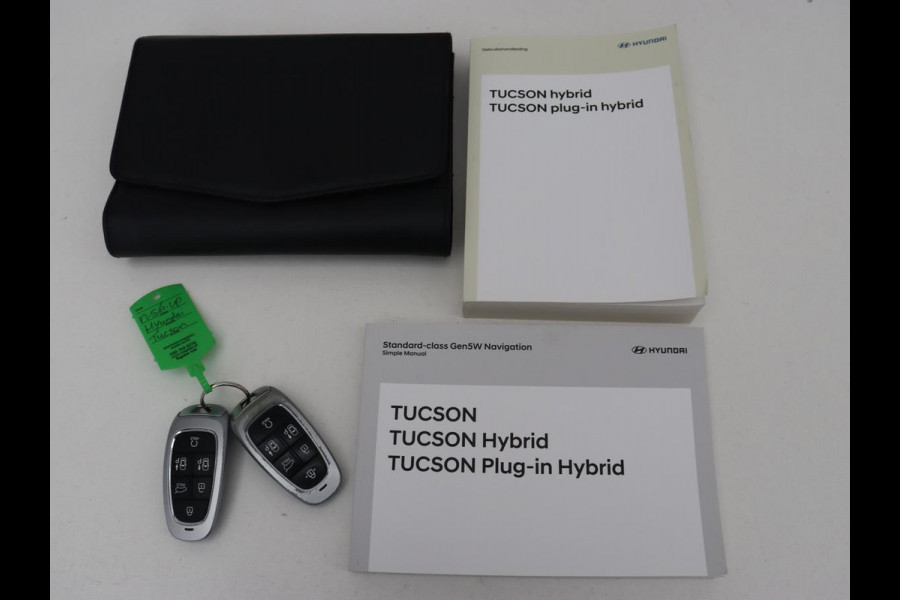 Hyundai Tucson 1.6 T-GDI HEV Premium Sky | Panoramadak | Trekhaak | Stoelventilatie | 360 Camera | Leder | Adaptive cruise | Achterbankverwarming | Carplay | Keyless | Navigatie | 19'' | File Assistent