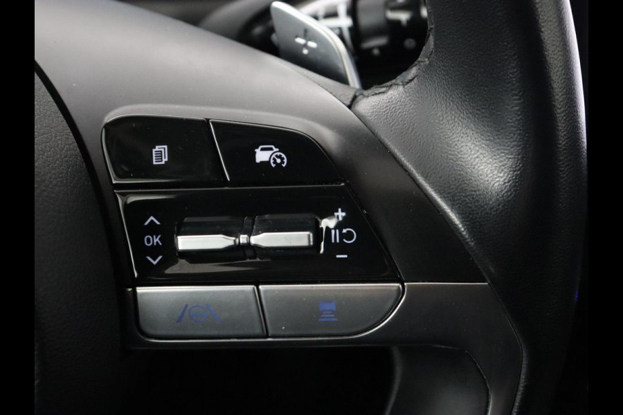 Hyundai Tucson 1.6 T-GDI HEV Premium Sky | Panoramadak | Trekhaak | Stoelventilatie | 360 Camera | Leder | Adaptive cruise | Achterbankverwarming | Carplay | Keyless | Navigatie | 19'' | File Assistent