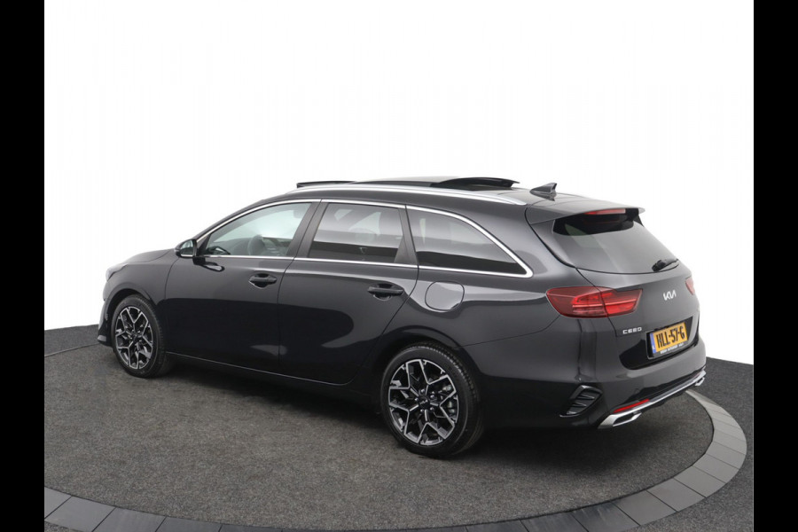 Kia Ceed Sportswagon 1.5 T-GDi GT-Line Automaat - Kantel/schuifdak - Navigatie - Adaptive Cruisecontrol - Achteruitrijcamera - Parkeersensoren - - Fabrieksgarantie tot 04-2032 of 150.000 km